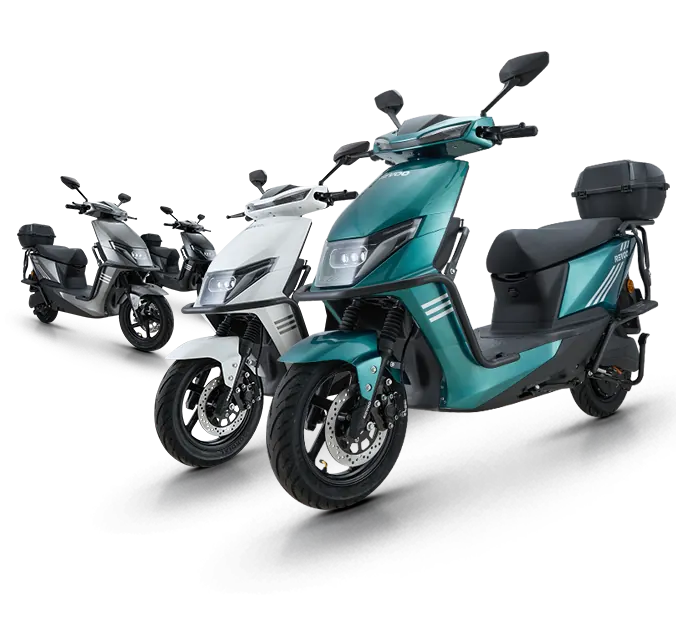 Scooter électrique REVOO C32 — haut de gamme, location Thiès et Mbour