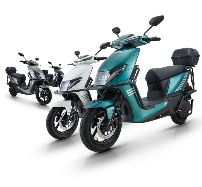 Scooter électrique REVOO C32 — haut de gamme, location Thiès et Mbour