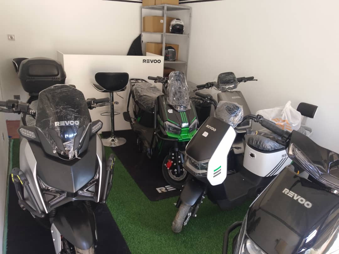 La Mother Express — agence de location de scooters électriques